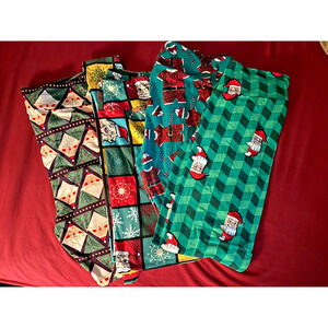 4 Pairs LuLaRoe Christmas Leggings (Sizes TC and TC2)